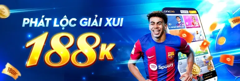 Người chơi lựa chọn game Slot nổ hũ trên giao diện dola789